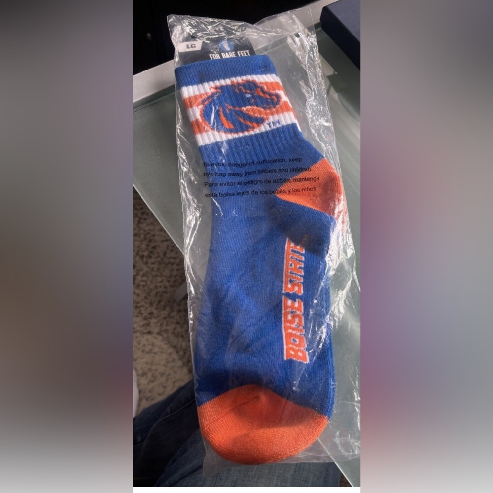 For Bare Feet Boise State Broncos RMC Stripe Crew Socks🧦Sz Adult L (10-13)